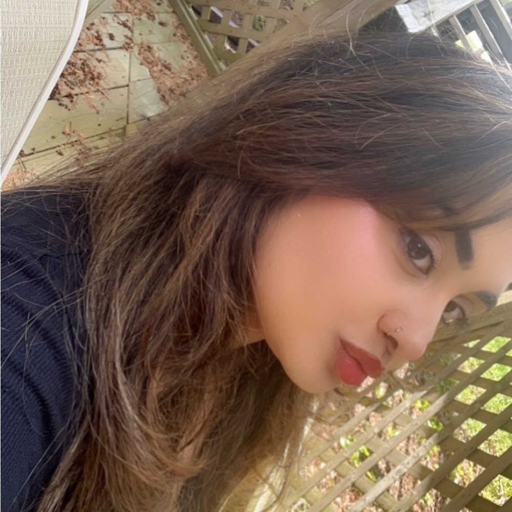 Meet your Posher, Farhaanah